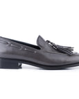 Mocasines formales para dama, con motas y cordones tejidos laterales