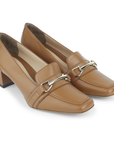 Zapatillas de piel para dama con hebilla estilo mocasín y tacón medio