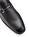 Mocasines de piel de venado con hebilla metálica para caballero