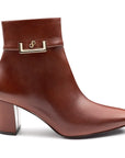 Botines de piel con hebilla lateral para dama