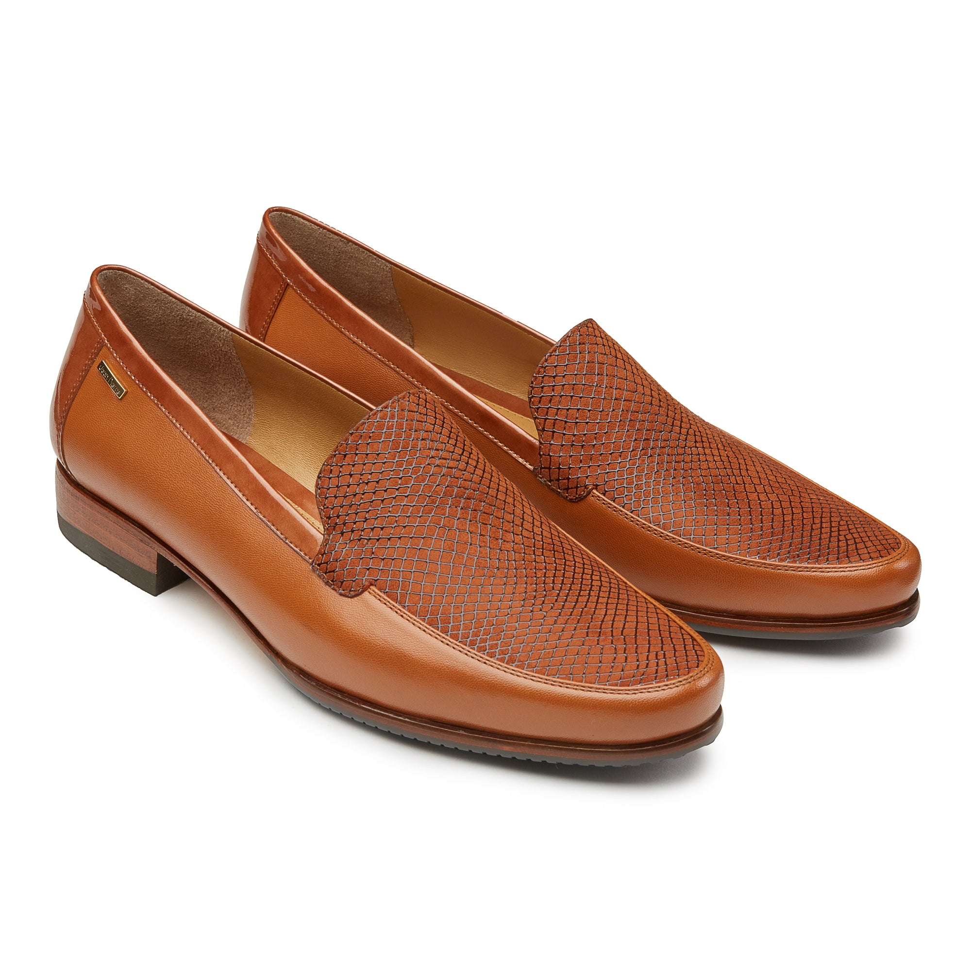 Mocasines  de piel para dama texturizados color brandy