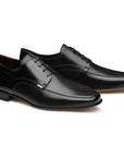 Zapato formal tipo derby con detalle de placa metálica para hombre