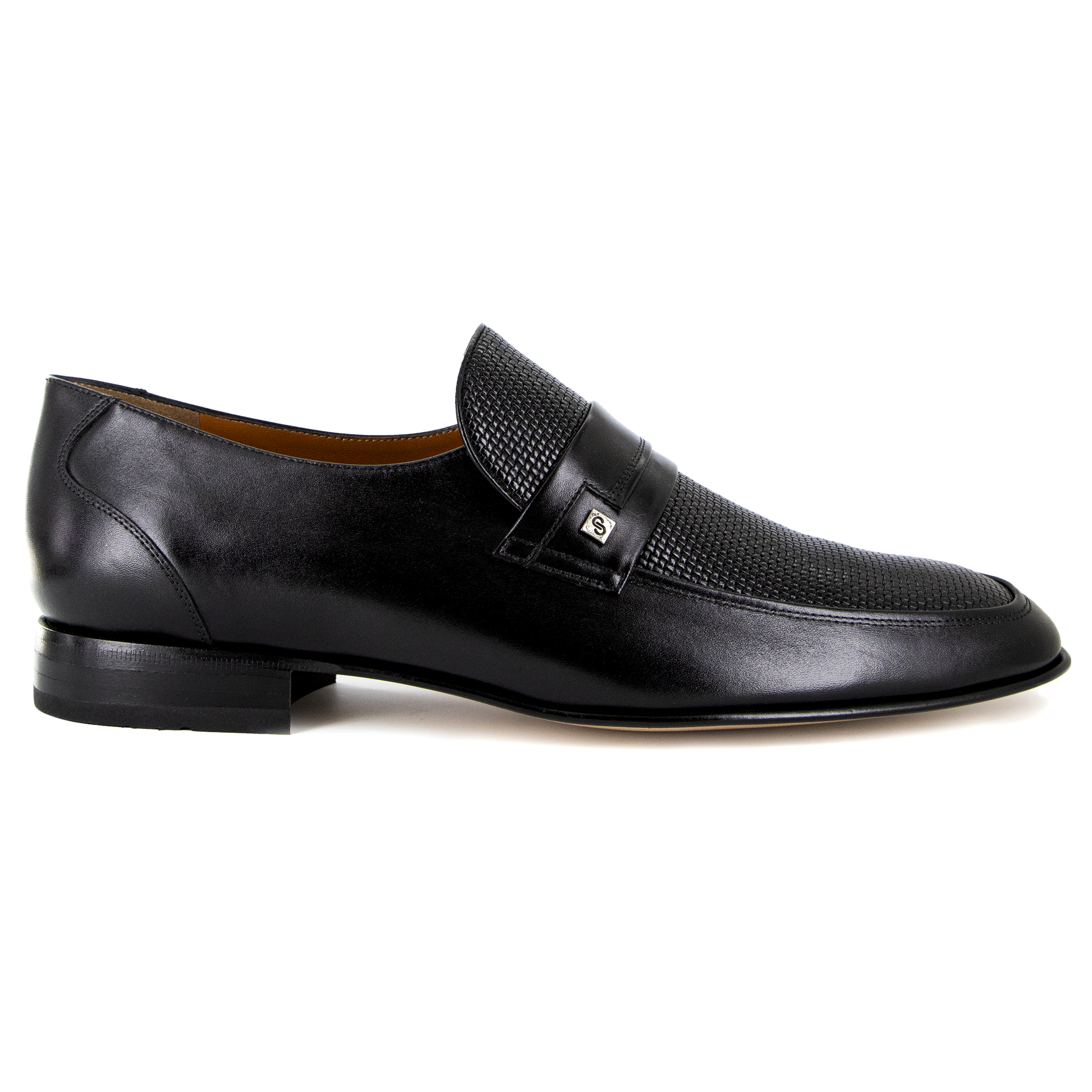 Mocasines de piel trenzada y lisa para hombre con placa metálica