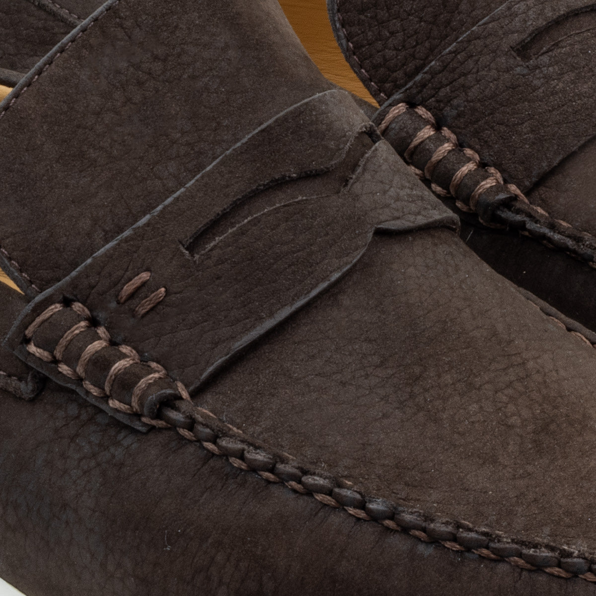 Mocasines casuales de nubuck para caballero