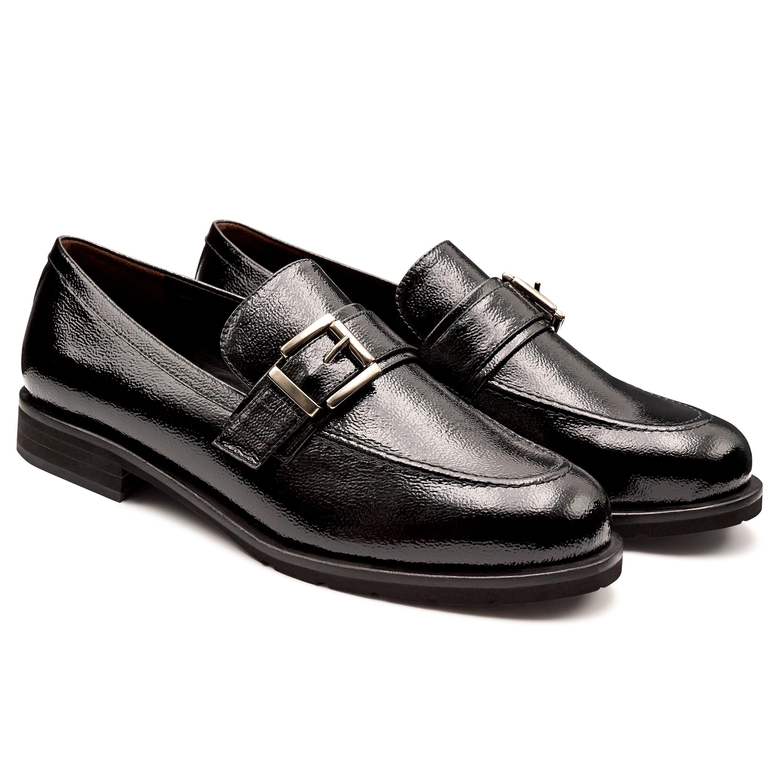 Mocasines tipo monk strap de charol para mujer