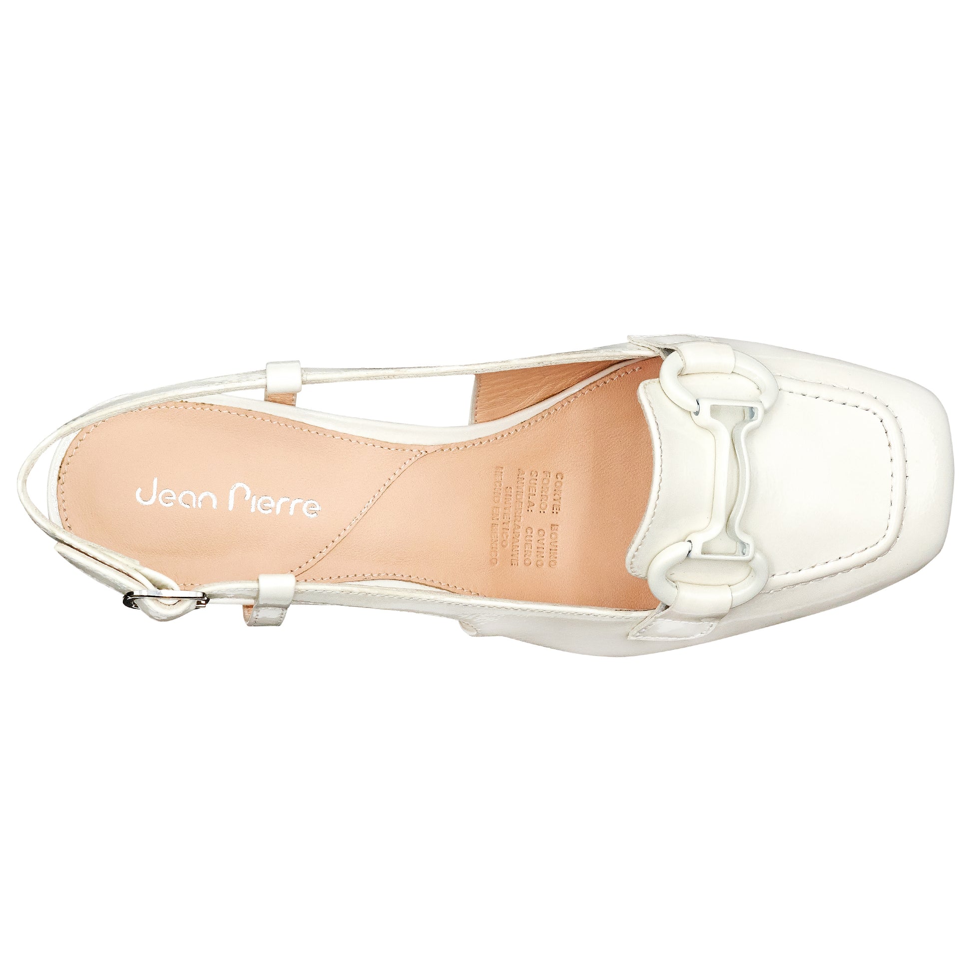 Zapatillas tipo slingback color blanco con herraje metálico y tacón bajo