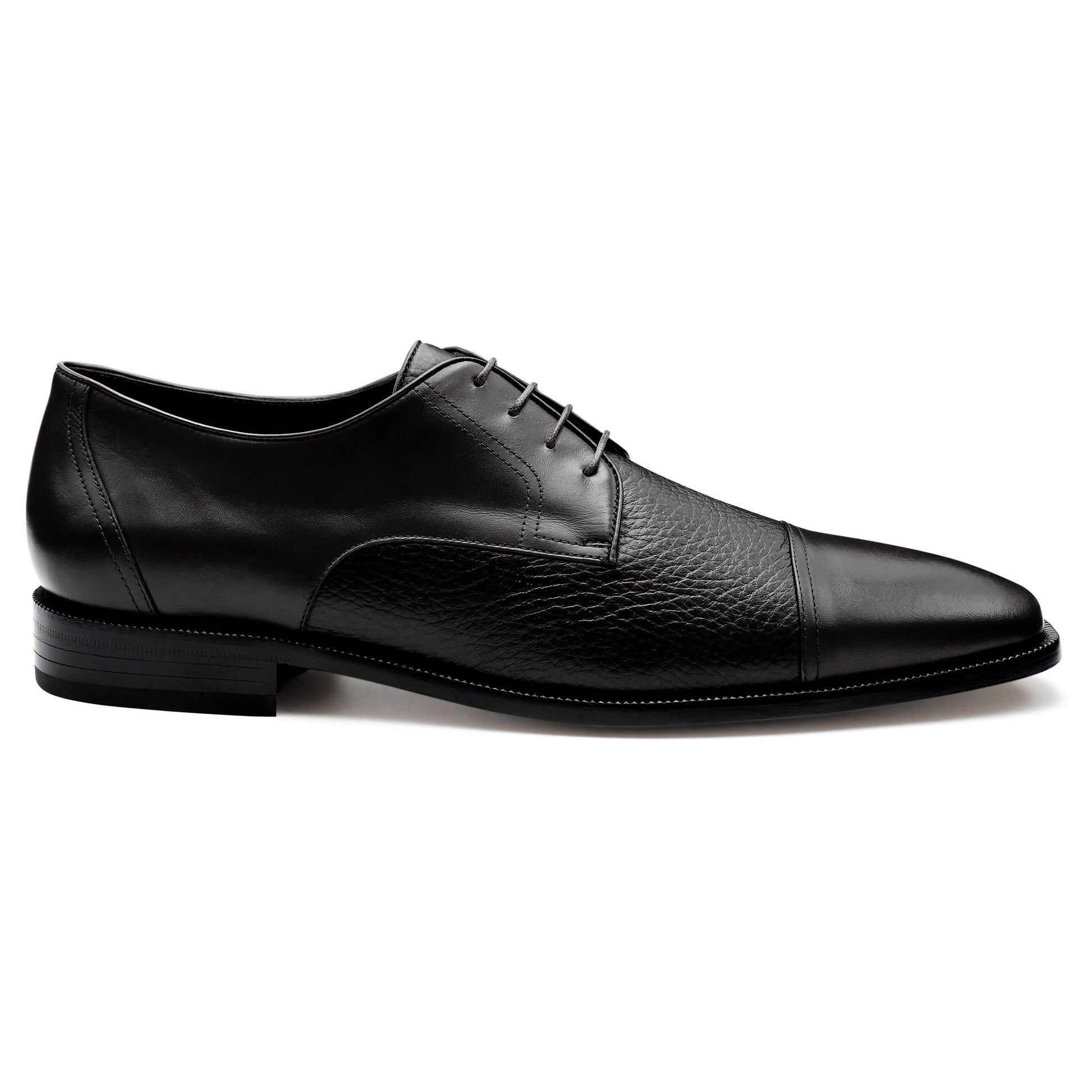 Zapatos estilo derby en piel de venado con puntera  para caballero