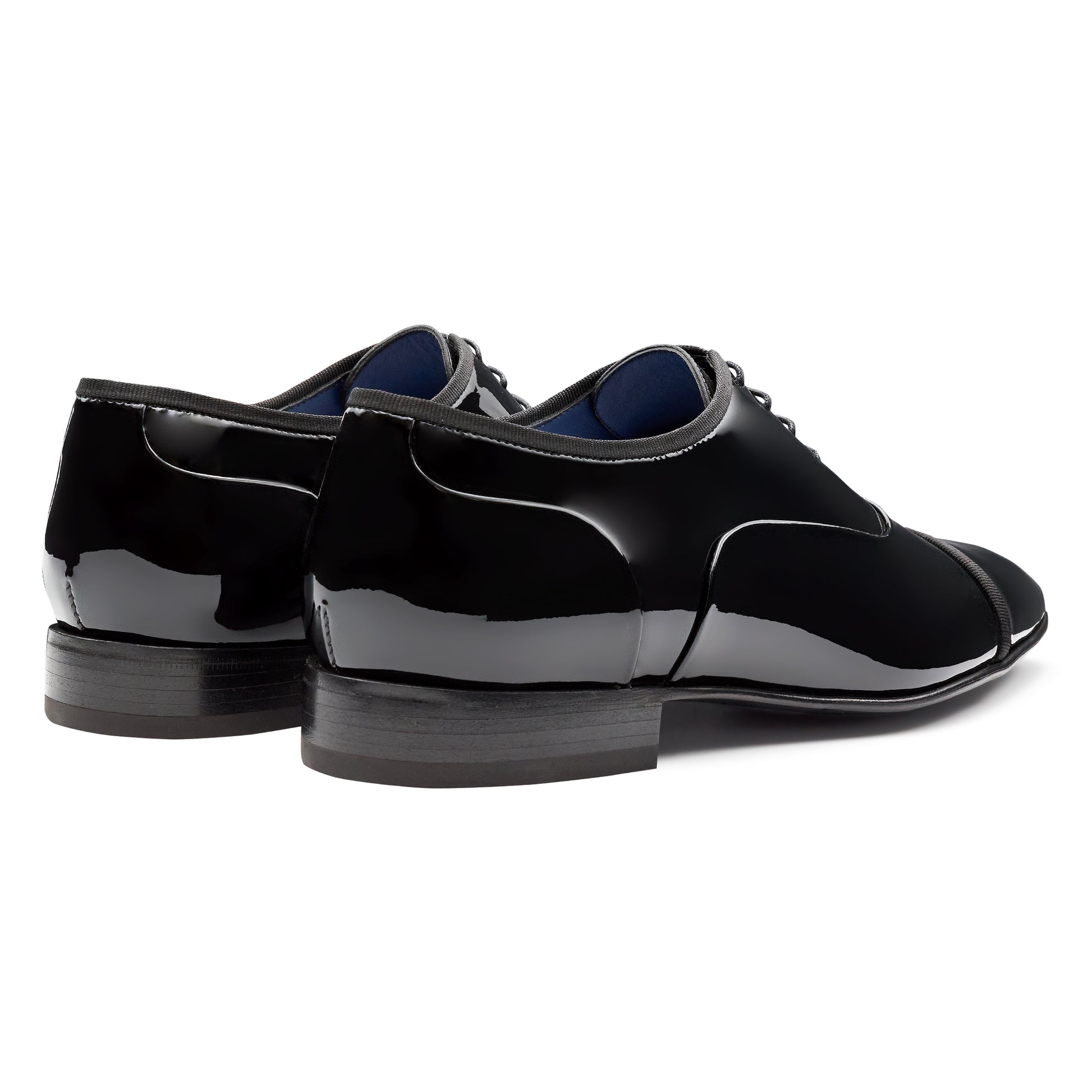 Zapatos oxford de charol con puntera para caballero