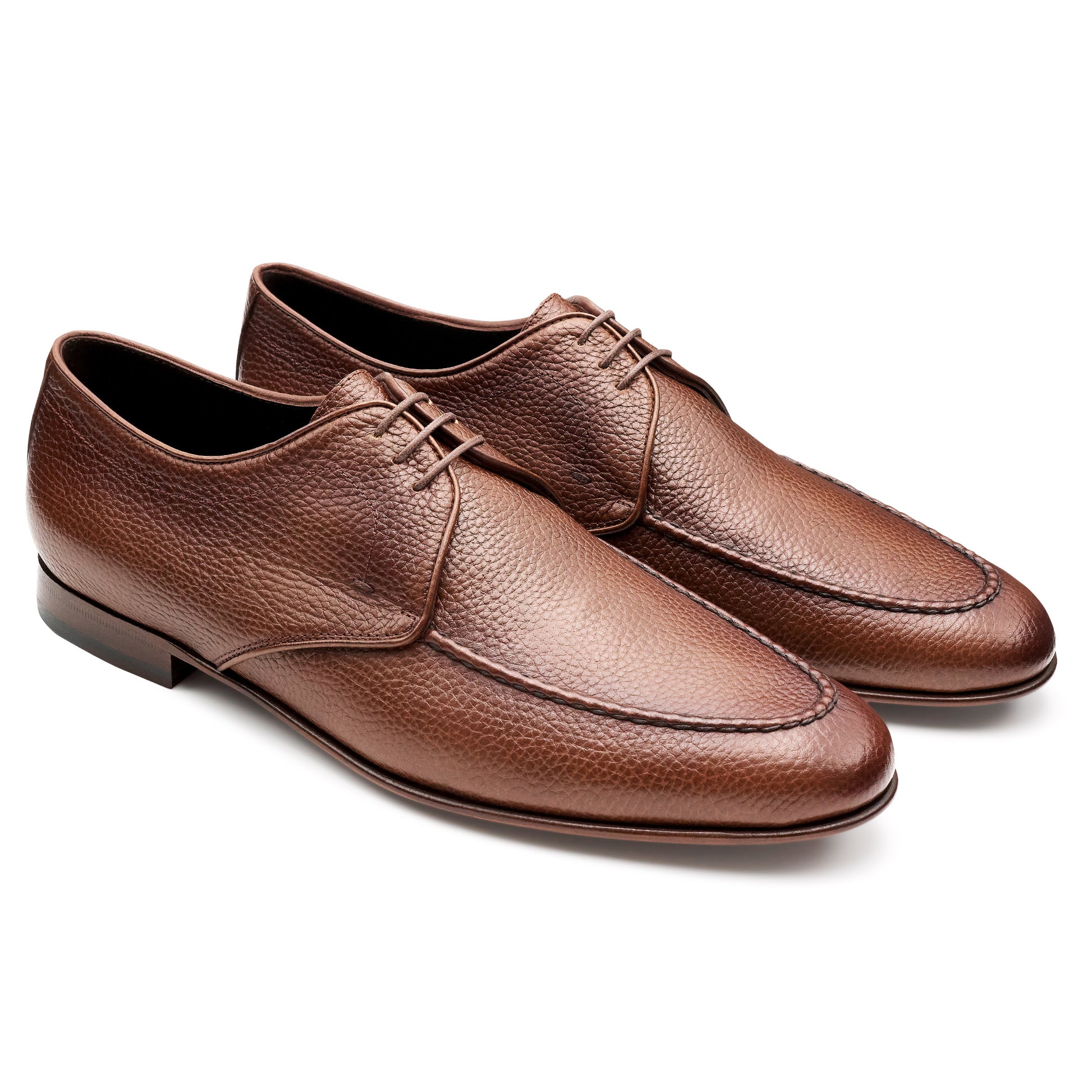 Zapatos estilo derby de piel pintados a mano para caballero.