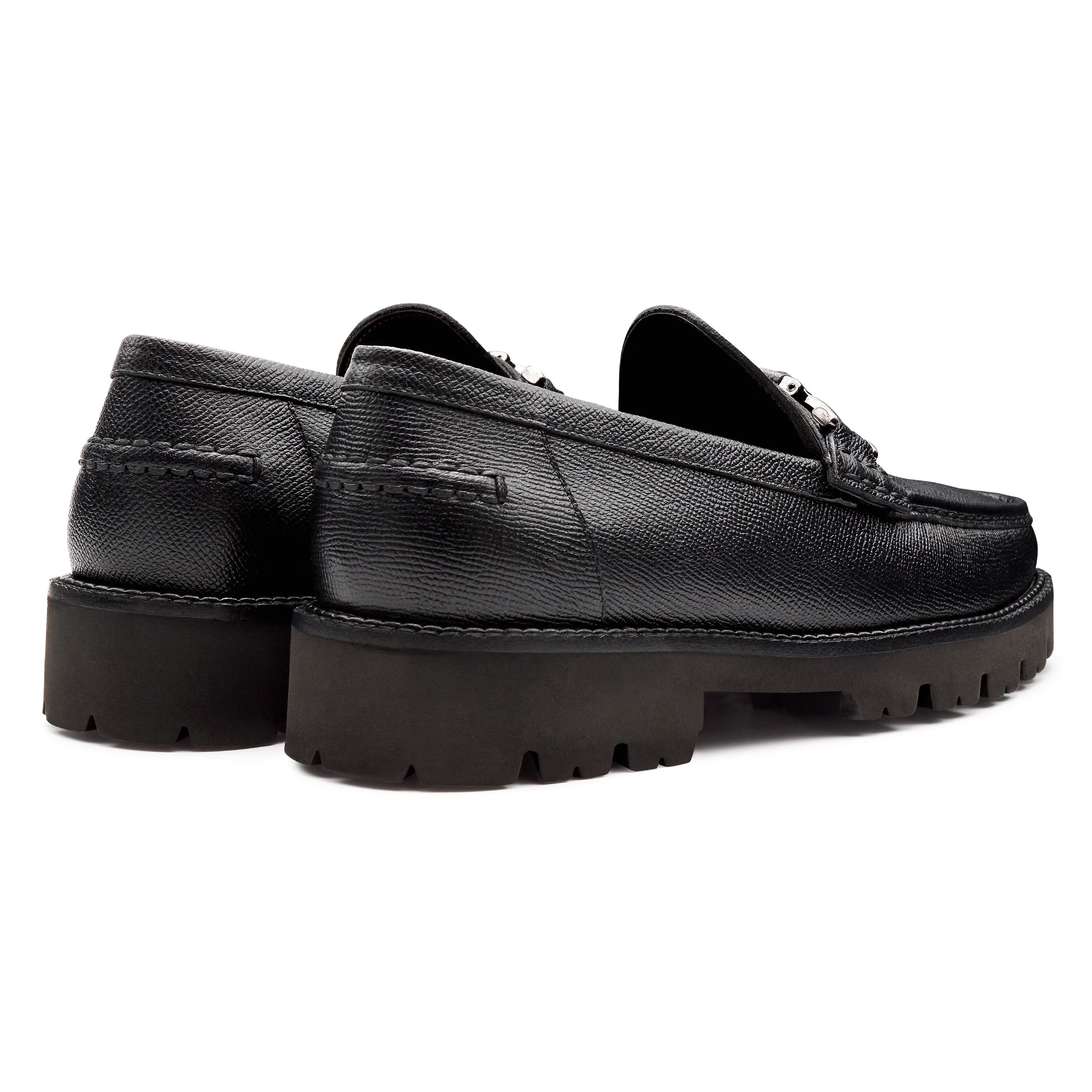 Mocasines de piel con hebilla y suela track para caballero