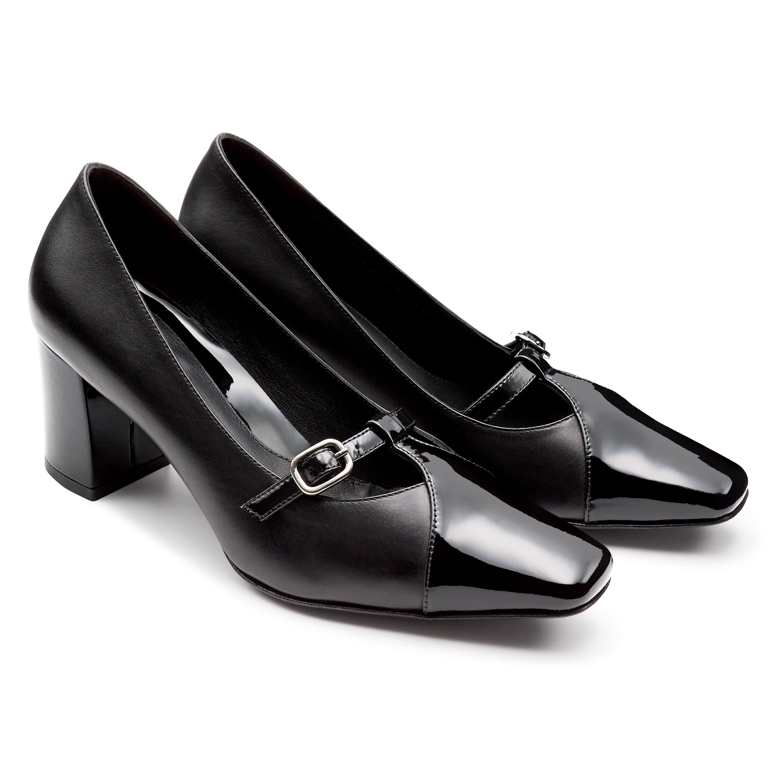 Zapatillas de tacón con punta de charol con correa ajustable  para dama