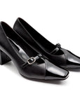 Zapatillas de tacón con punta de charol con correa ajustable  para dama