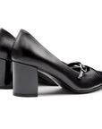 Zapatillas de tacón con punta de charol con correa ajustable  para dama