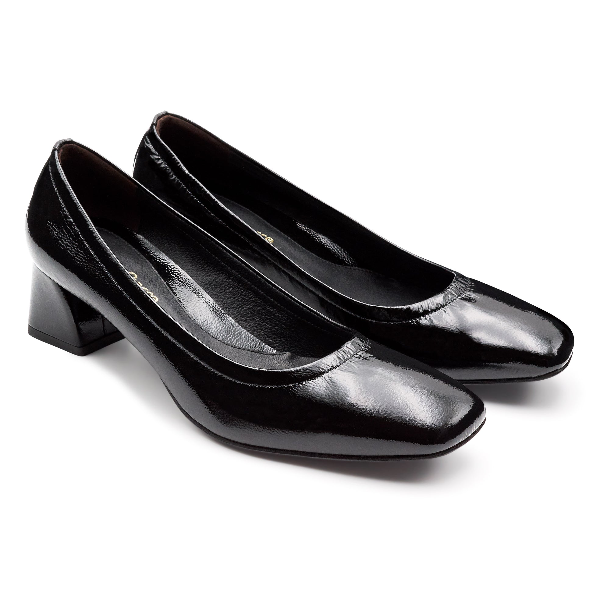Zapatillas de charol con tacón bajo y elástico para dama