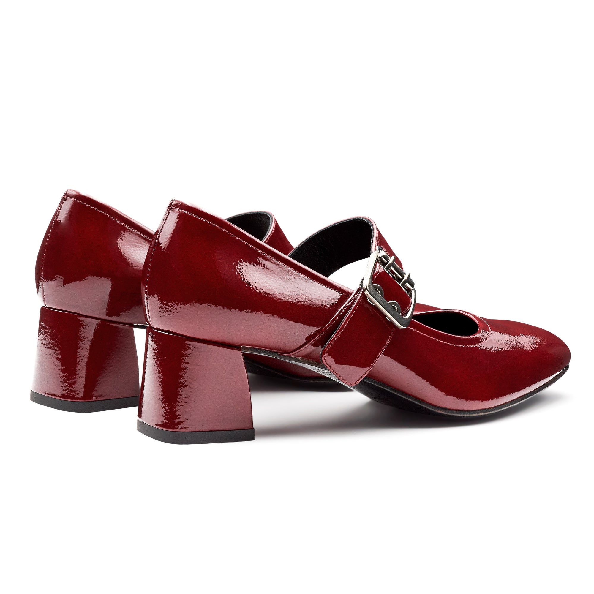 Zapatillas de piel con correa ancha ajustable y tacón bajo para dama