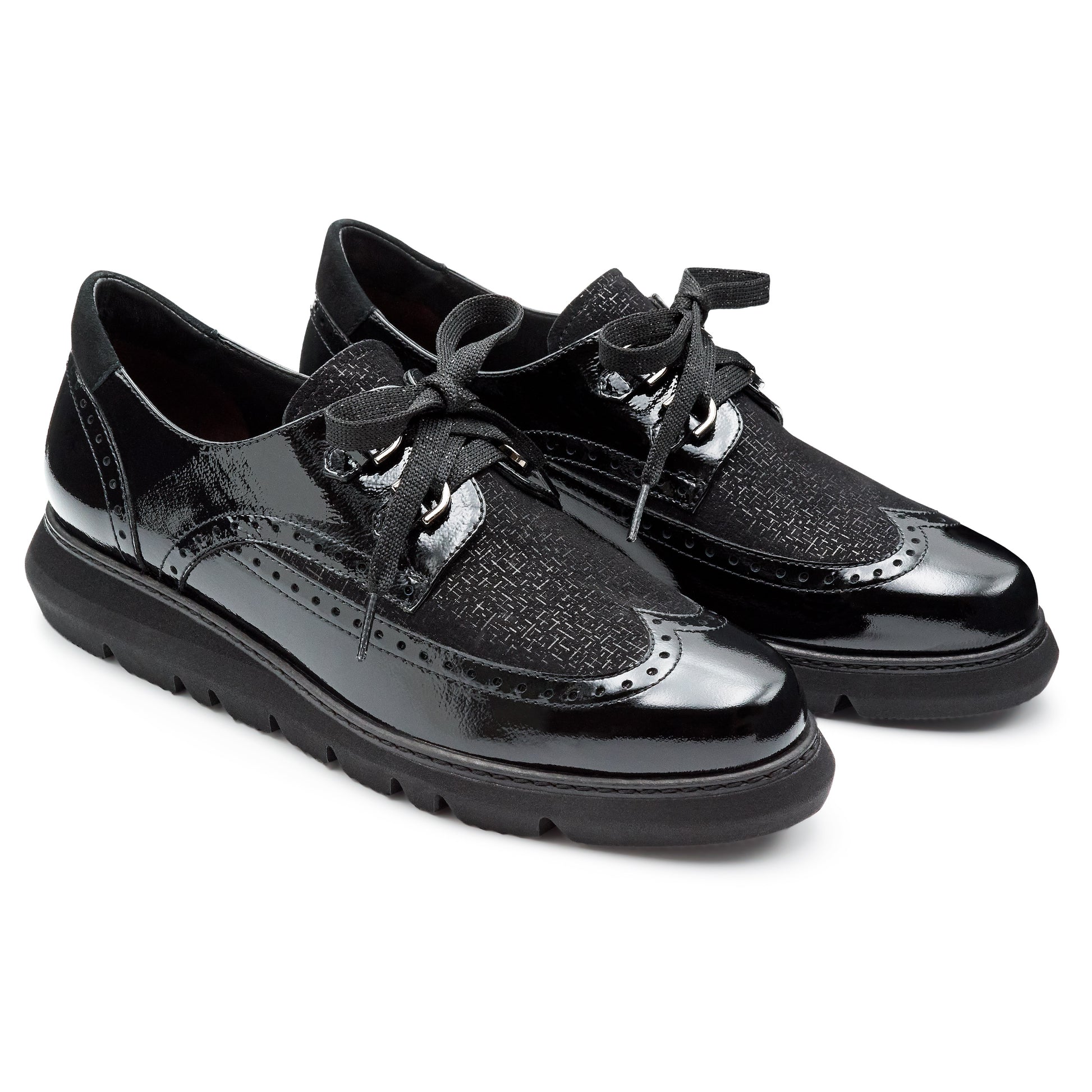 Zapatos derby de charol y ante con suela confort para dama