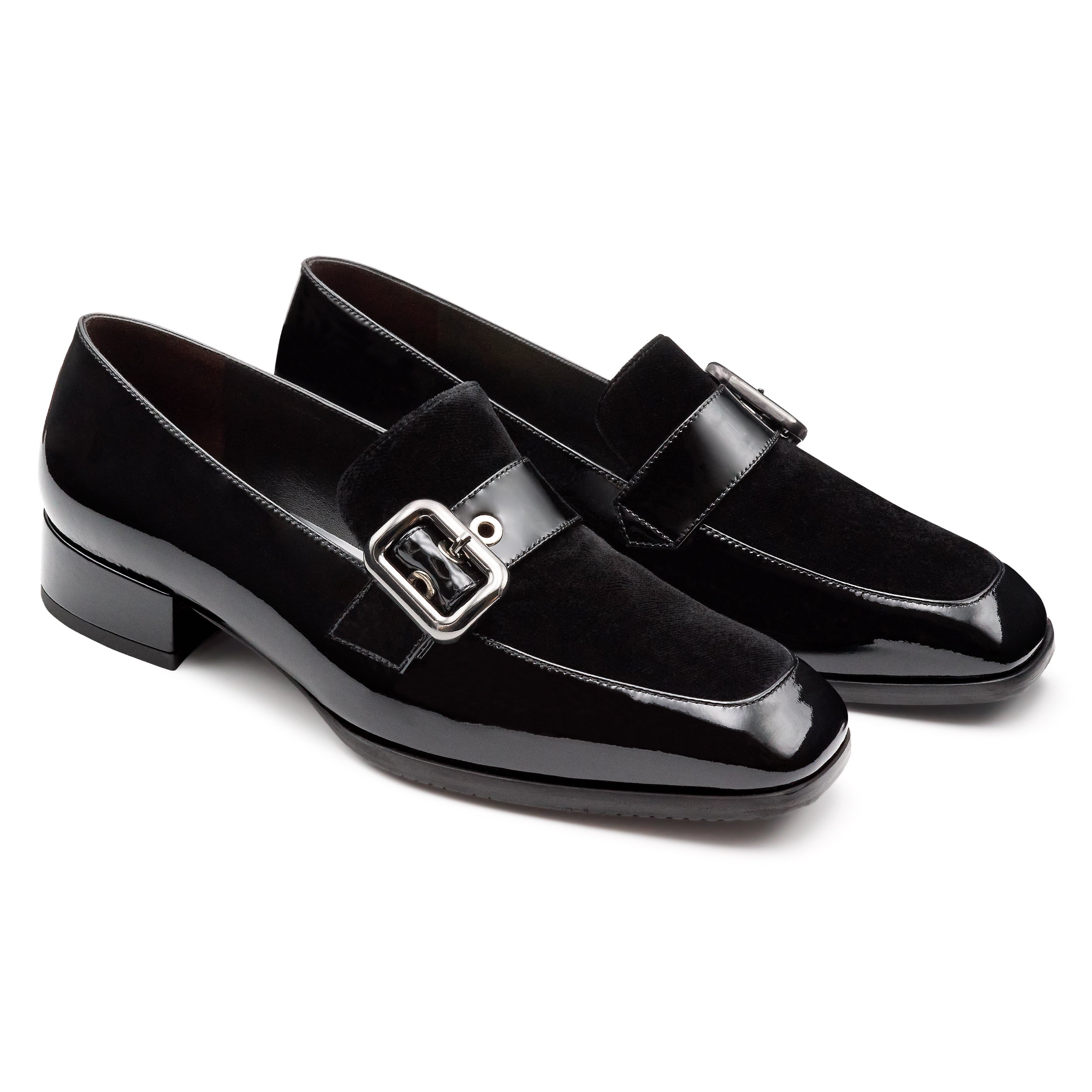 Mocasines de charol estilo monk trap para dama