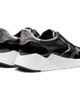 Tenis estilo deportivo en charol para dama negros