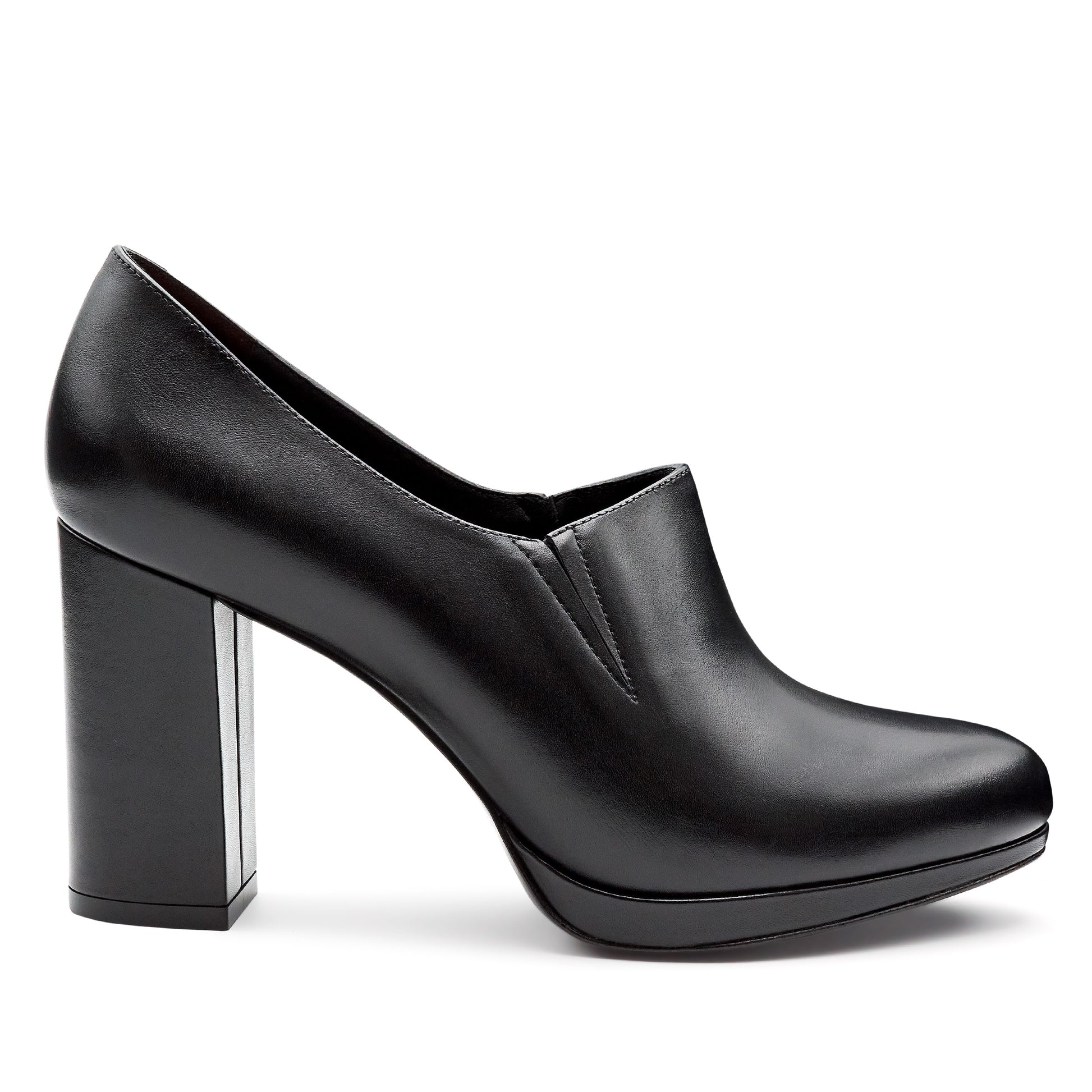 Zapatilla abotinada  de piel con plataforma y elásticos laterales para dama