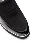 Zapatos de charol y gamuza con suela confort estilo mocasin.