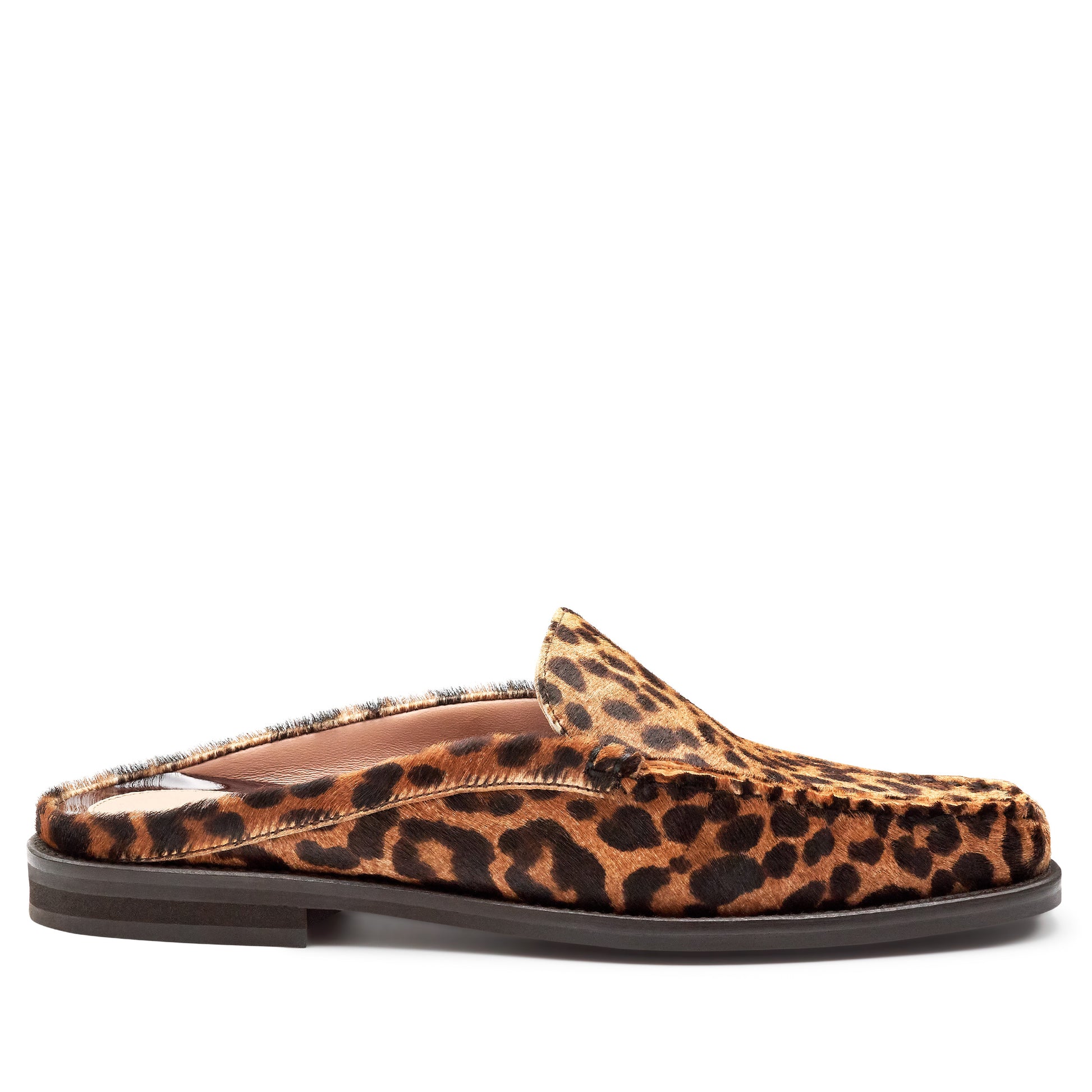 Mocasines estilo mule en pelo natural de becerro para dama