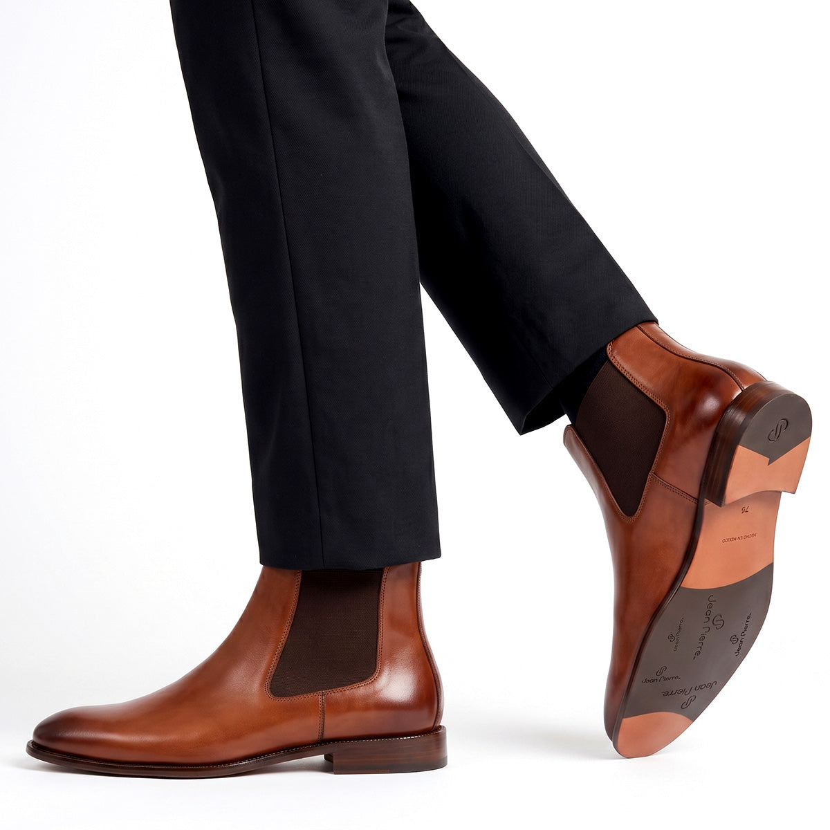 Botas chelsea de piel con suela de cuero para hombre