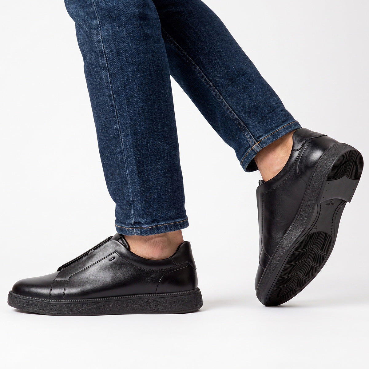 Tenis de piel pintado a mano para hombre
