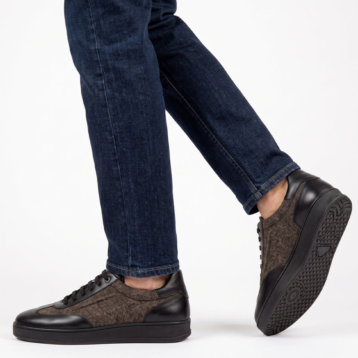 Tenis de piel y gamuza para hombre