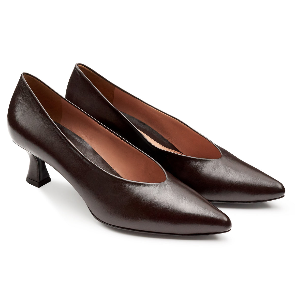 Zapatillas de piel estilo kitten heel para mujer