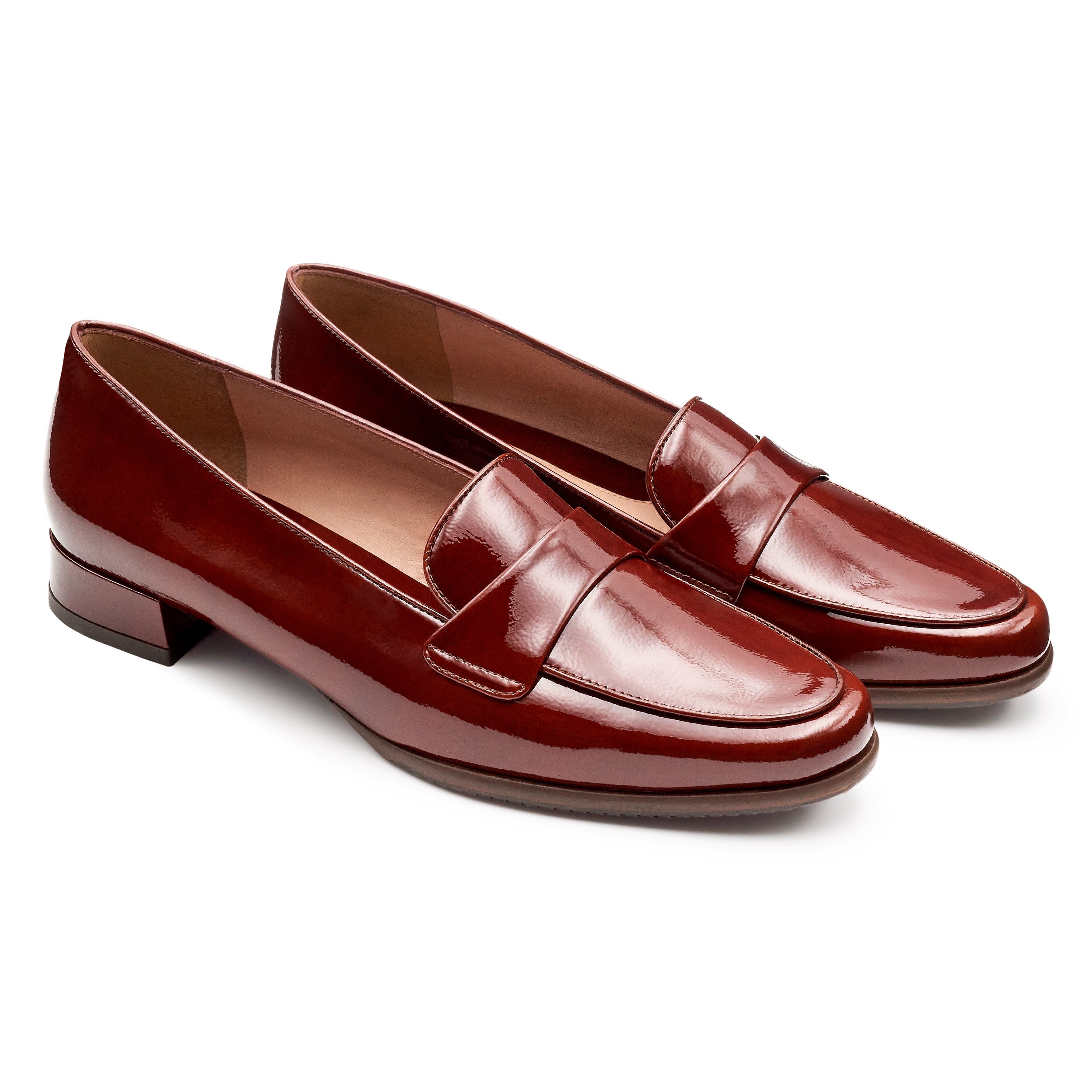 Mocasines de charol con antifaz para mujer