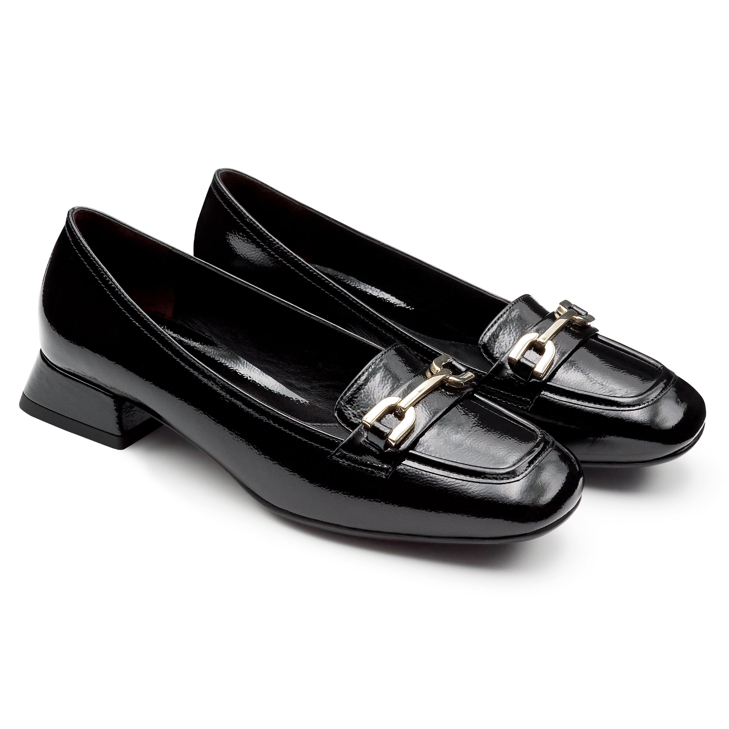 Mocasines de charol con hebilla para mujer