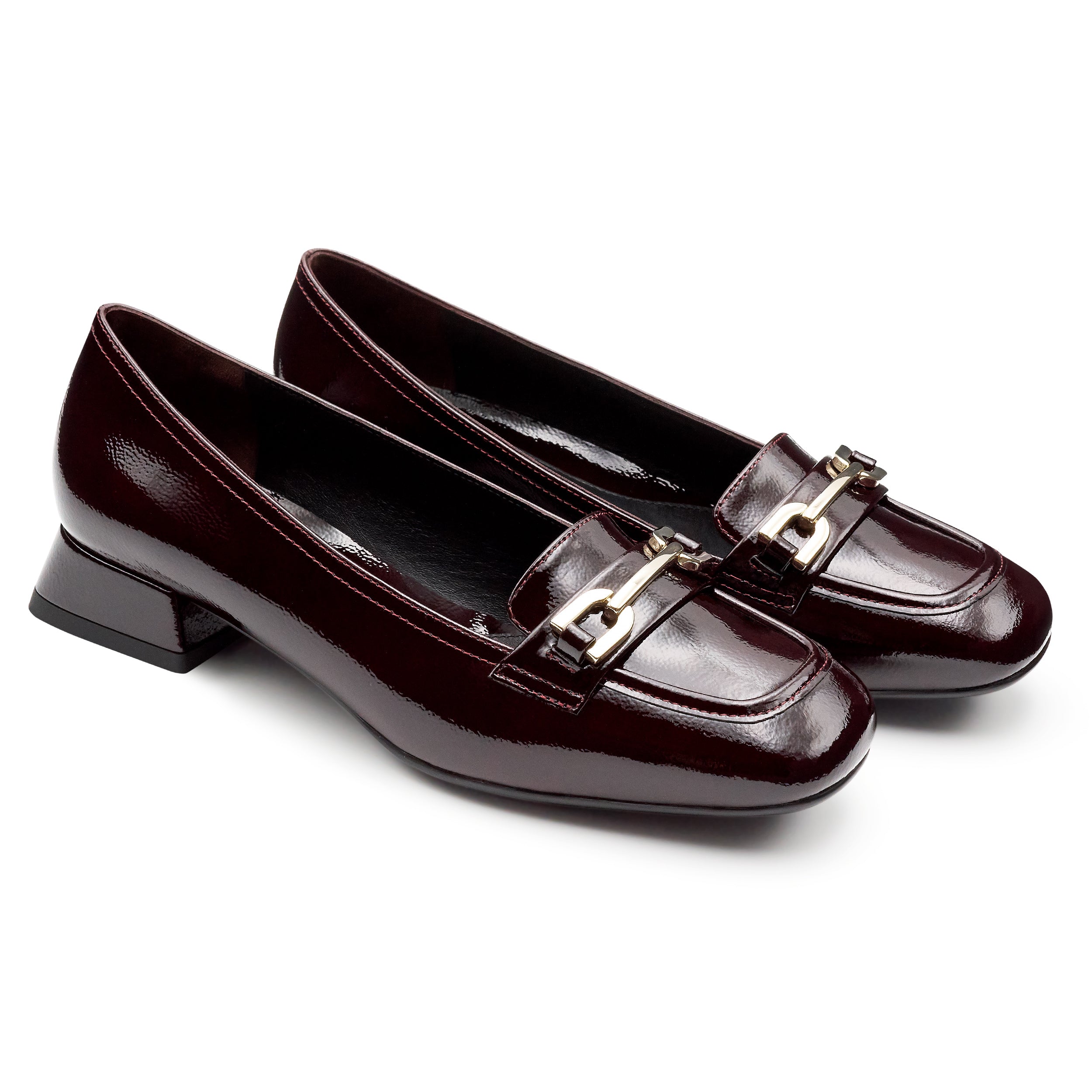 Mocasines de charol con hebilla para mujer