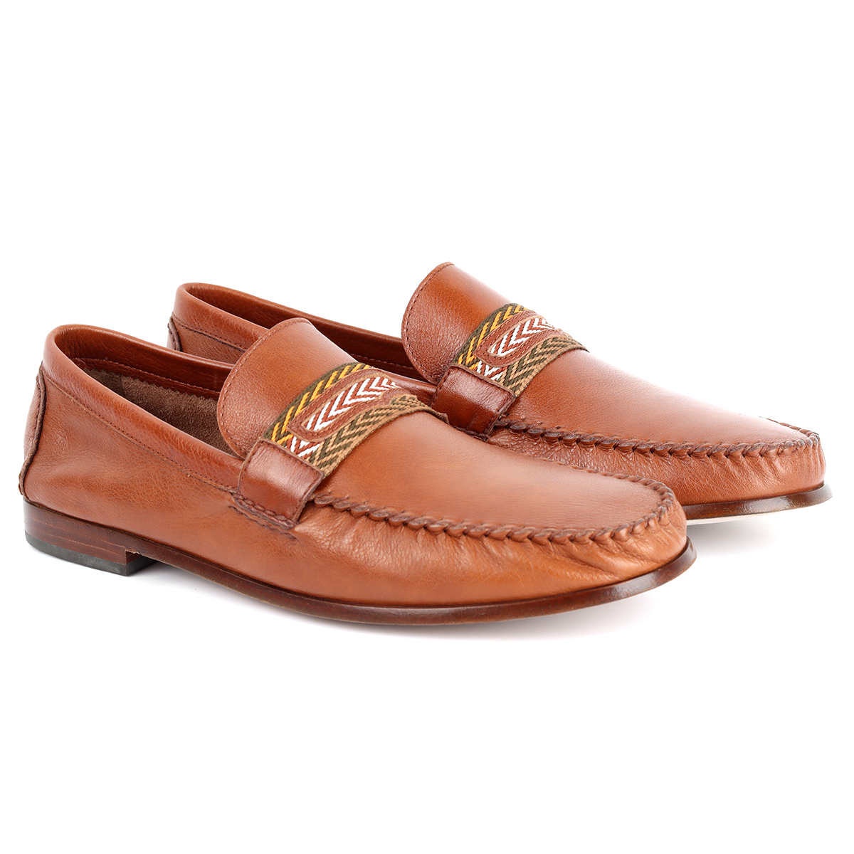 Mocasín casual con detalle tejido