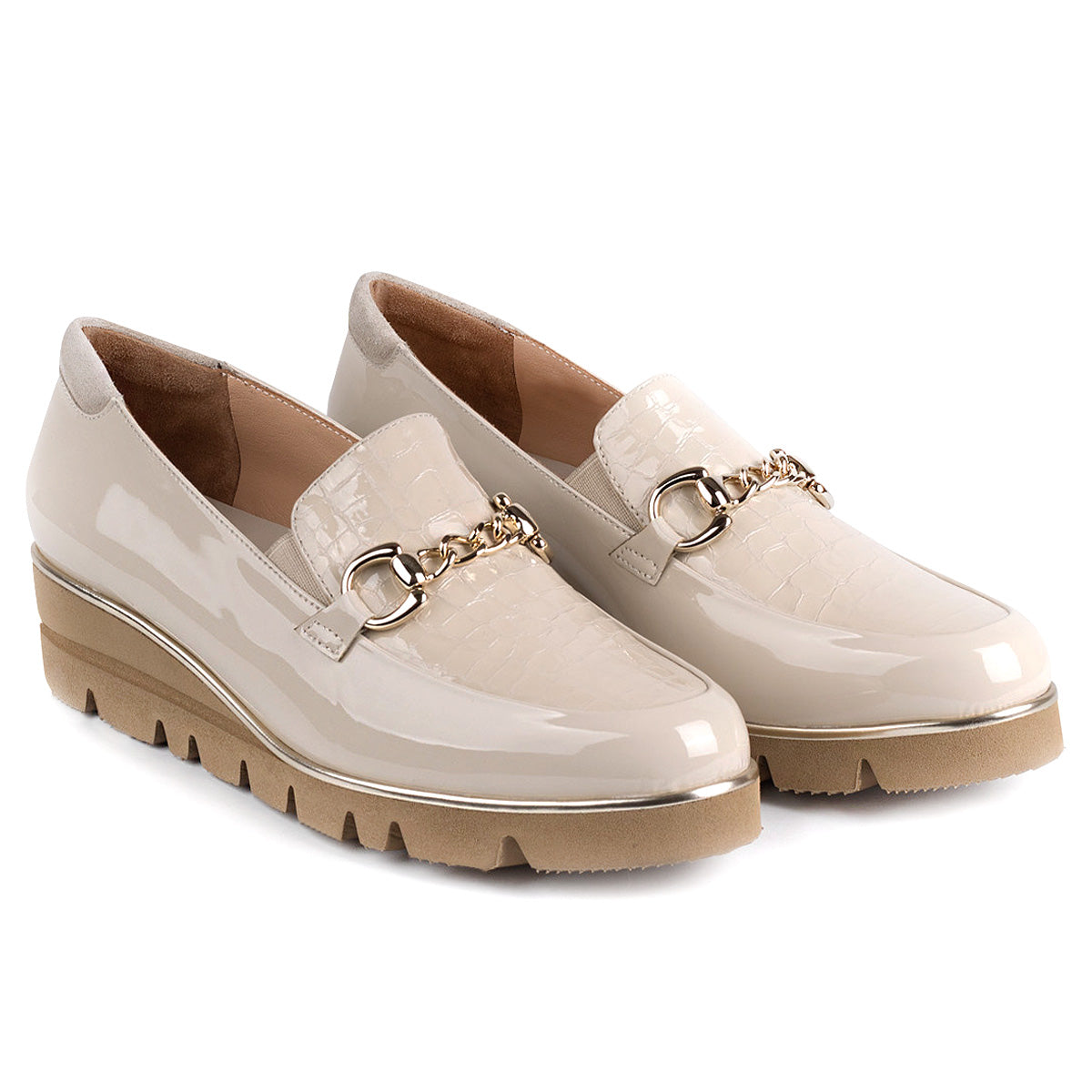 Mocasines de charol y ante con hebilla y suela confort para dama