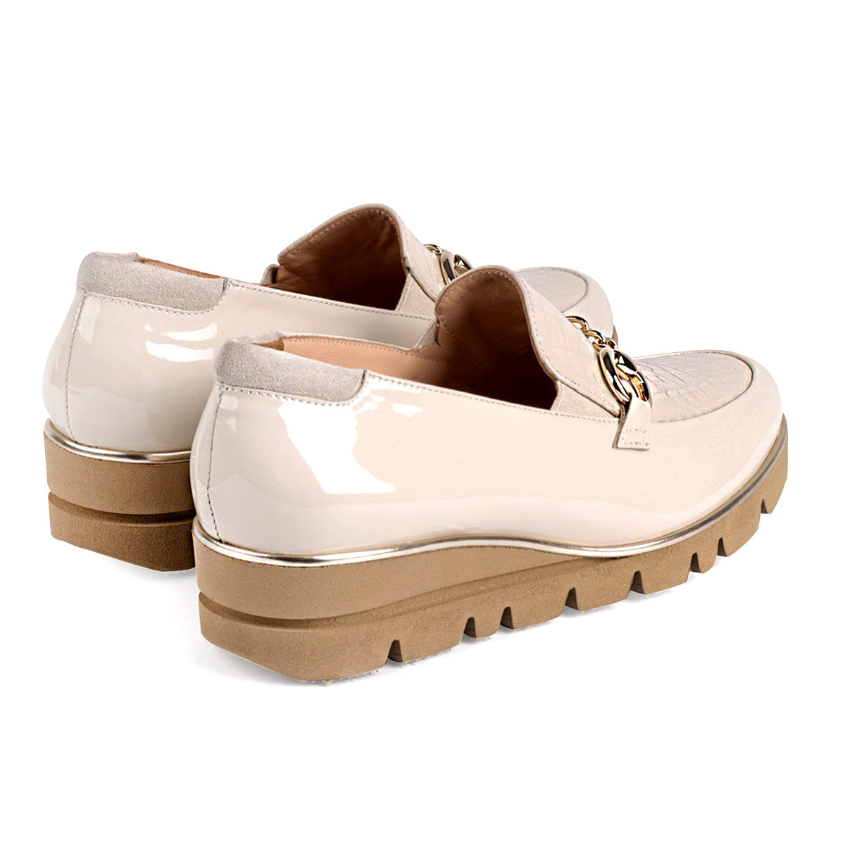 Mocasines de charol y ante con hebilla y suela confort para dama