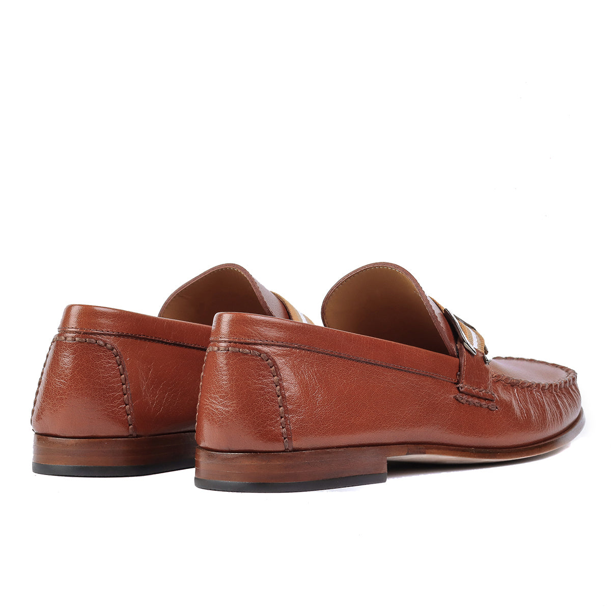 Mocasines de piel con detalle textil y hebilla lateral para caballero