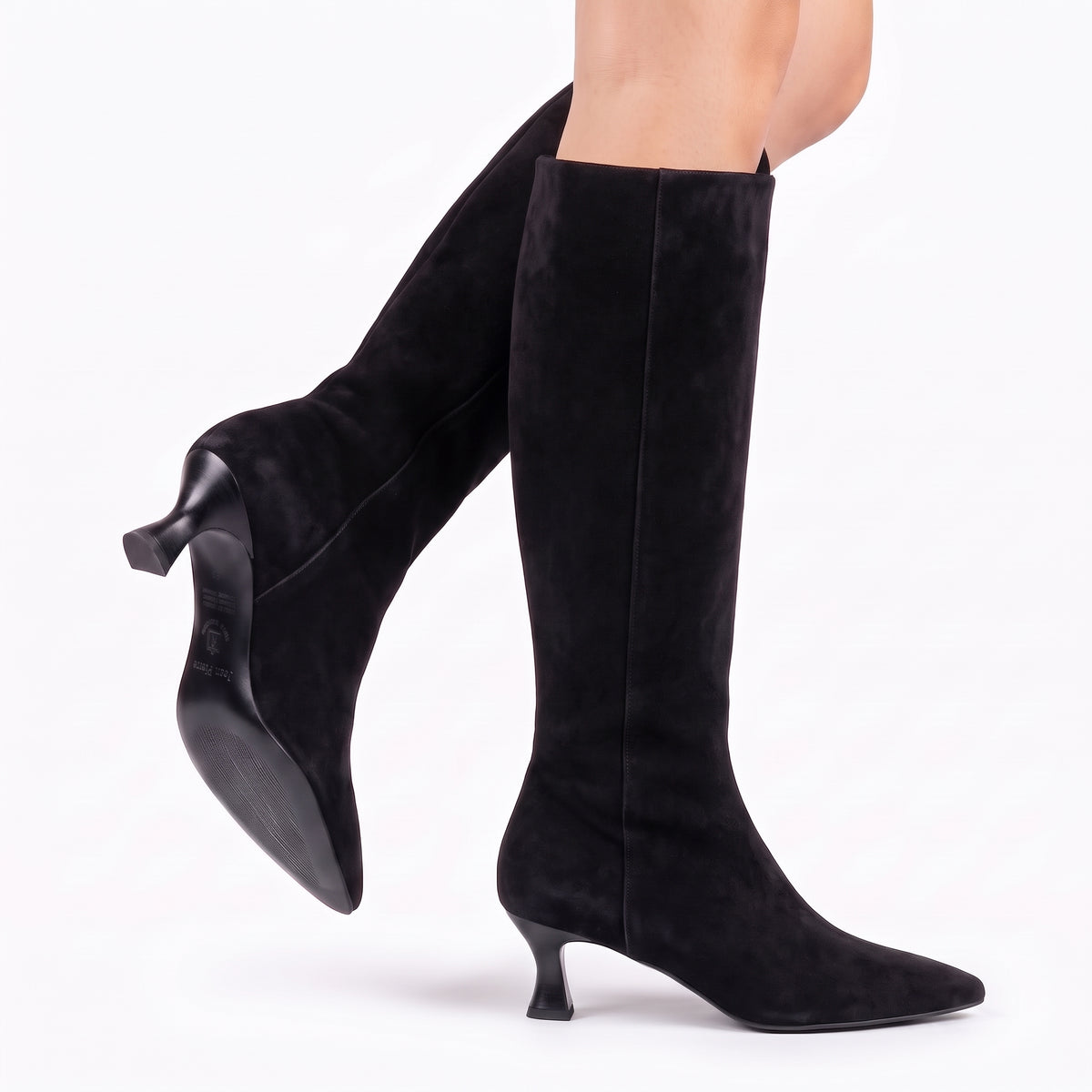 Botas altas de ante con tacón bajo para mujer
