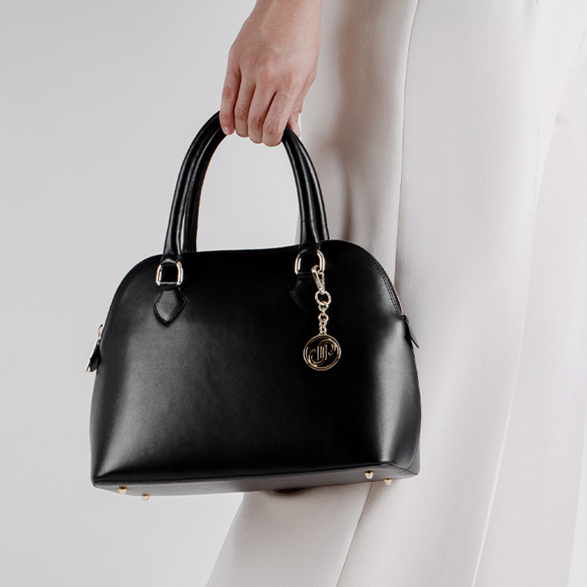 Bolsa de piel para mujer con correa ajustable