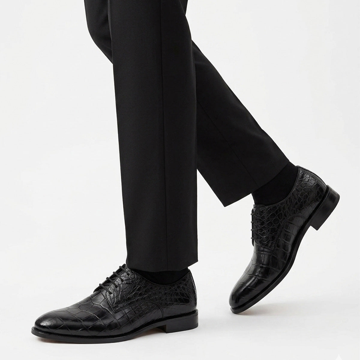 Zapatos de piel exótica para caballero tipo derby negro