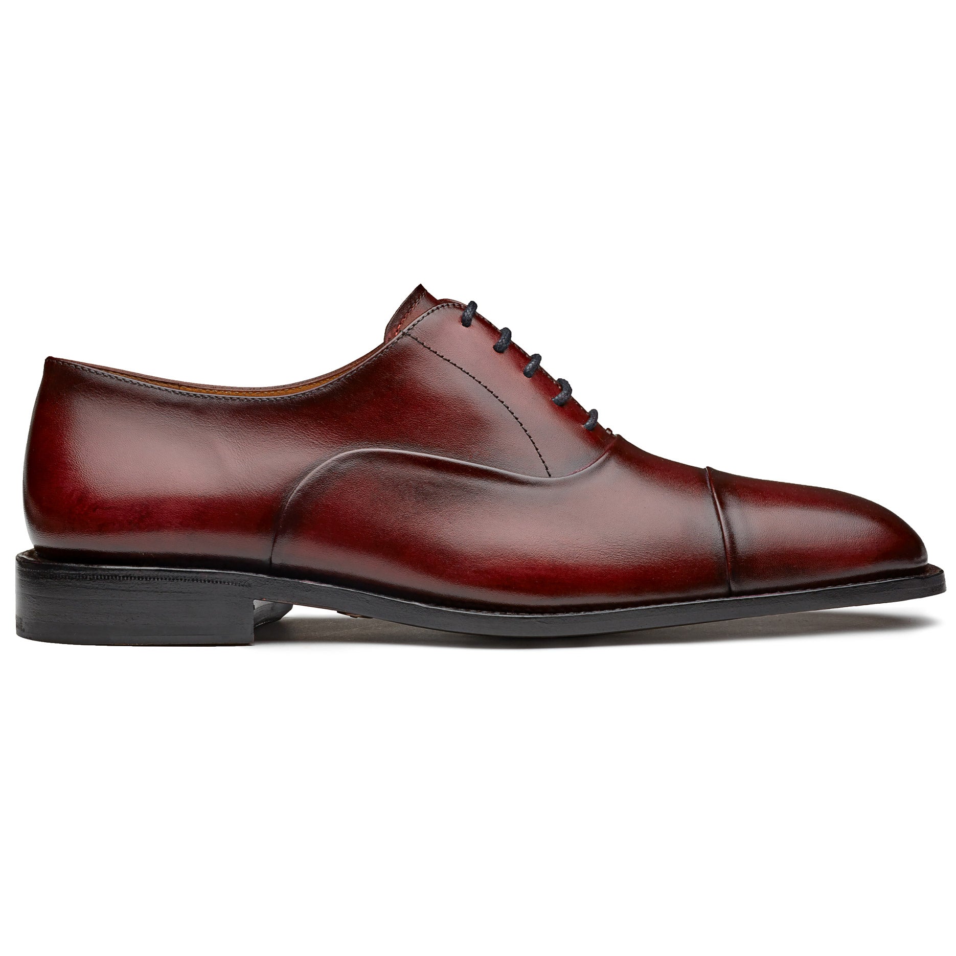 Zapatos oxford goodyear welt pintados a mano con puntera